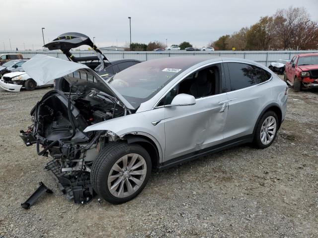 TESLA MODEL X 2018 5yjxcde20jf118298