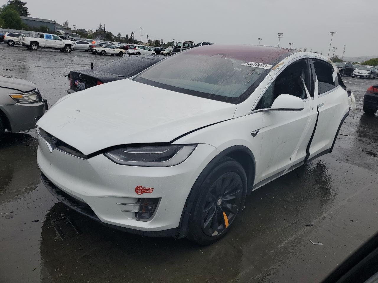 TESLA MODEL X 2018 5yjxcde21jf117564