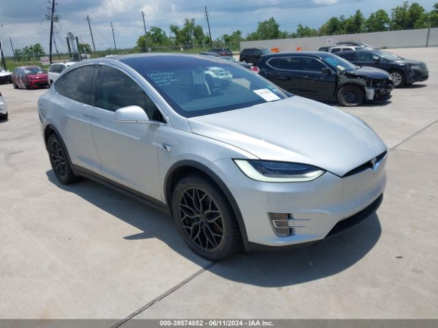 TESLA MODEL X 2018 5yjxcde22jf090536