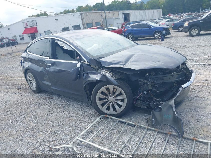 TESLA MODEL X 2018 5yjxcde28jf133793