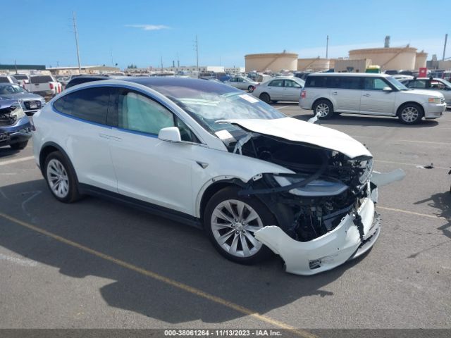 TESLA MODEL X 2019 5yjxcde2xkf182981