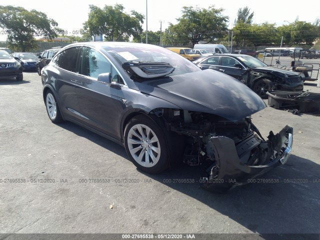 TESLA NULL 2020 5yjxcde2xlf248804