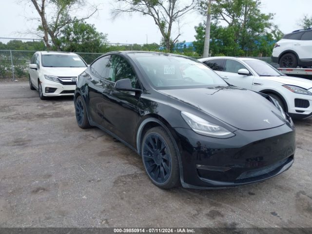 TESLA MODEL Y 2021 5yjygaee9mf112117