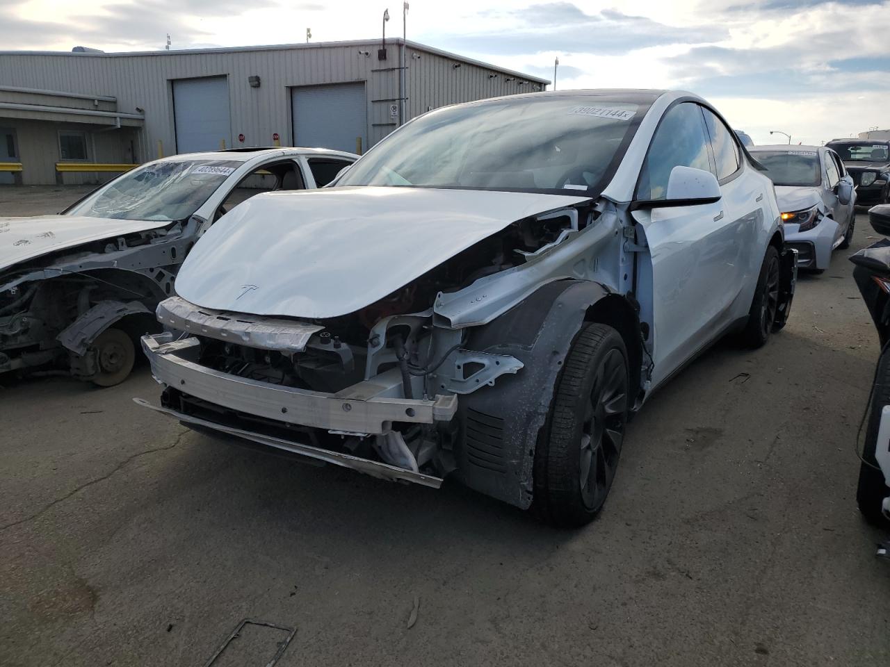 TESLA MODEL Y 2020 5yjygdee0lf042927