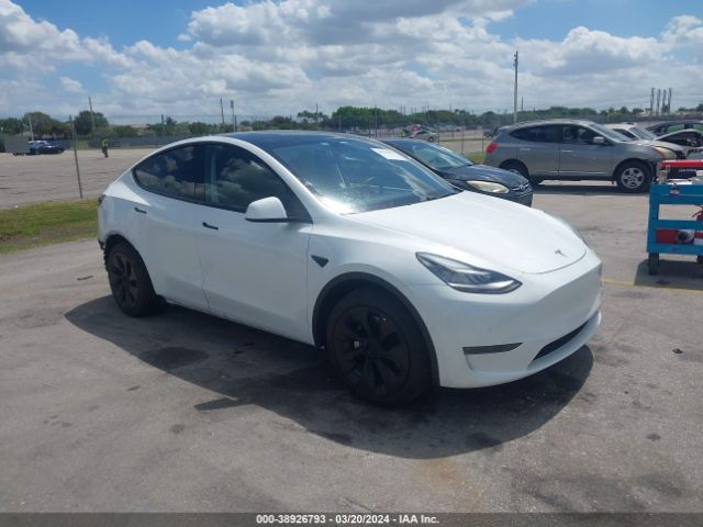 TESLA MODEL Y 2020 5yjygdee5lf039781