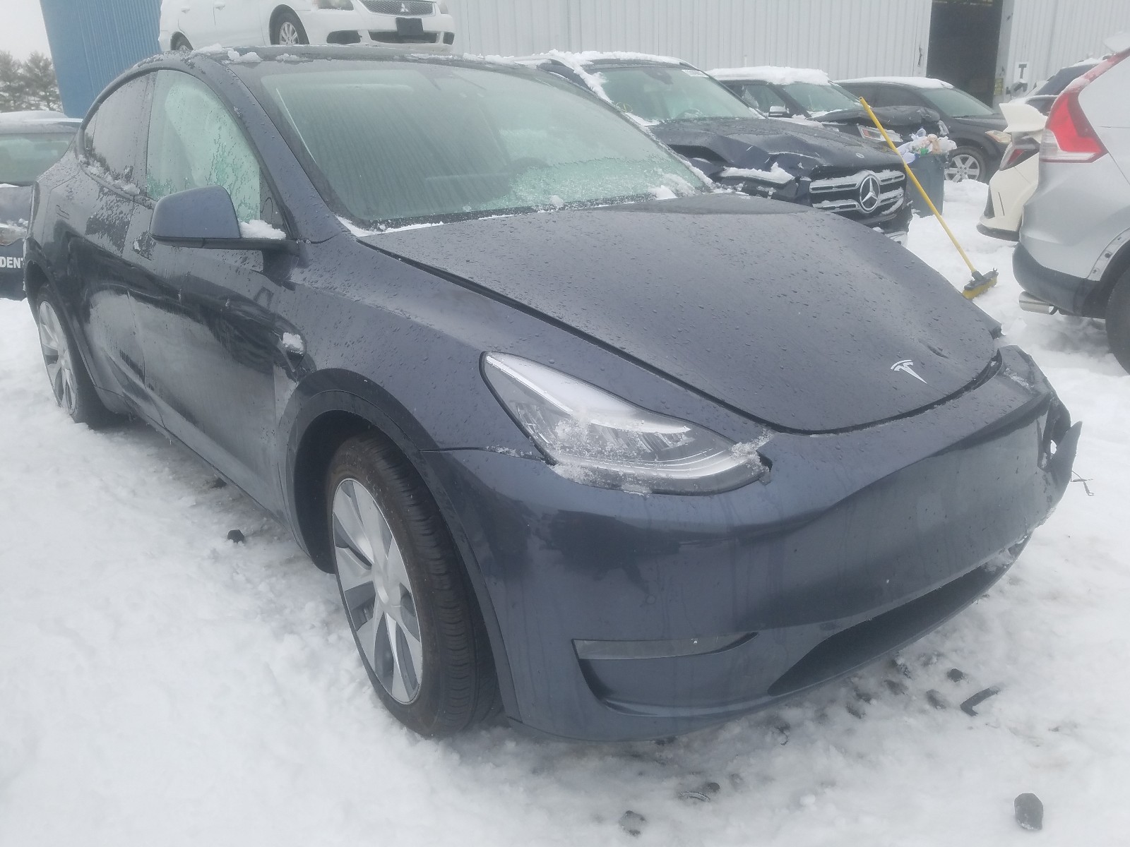 TESLA MODEL Y 2020 5yjygdee8lf048037