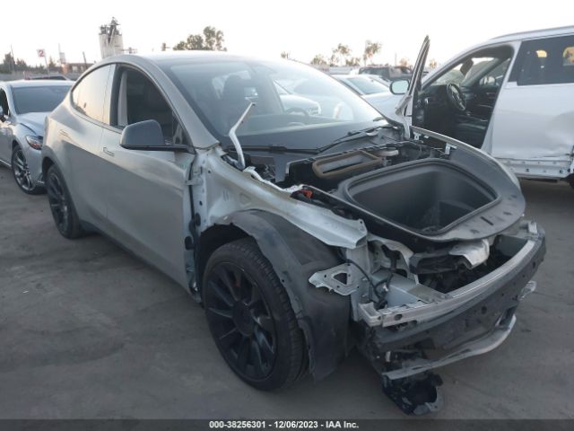 TESLA MODEL Y 2020 5yjygdee8lf050290