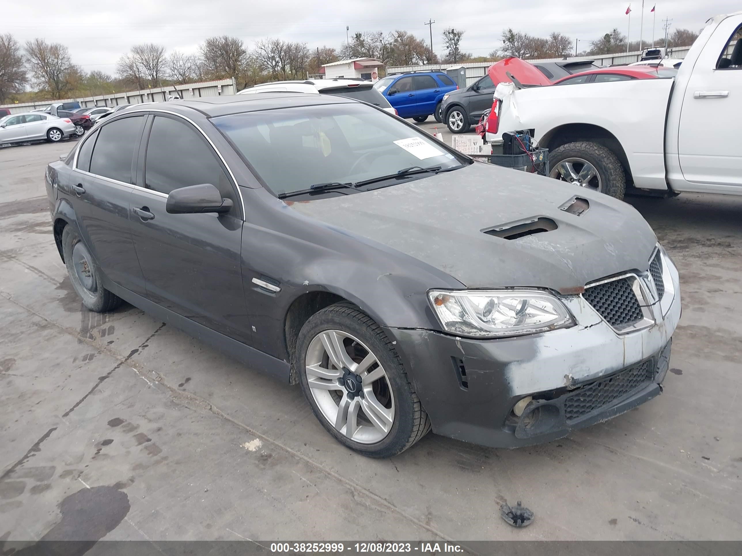 PONTIAC G8 2009 6g2er57709l184046