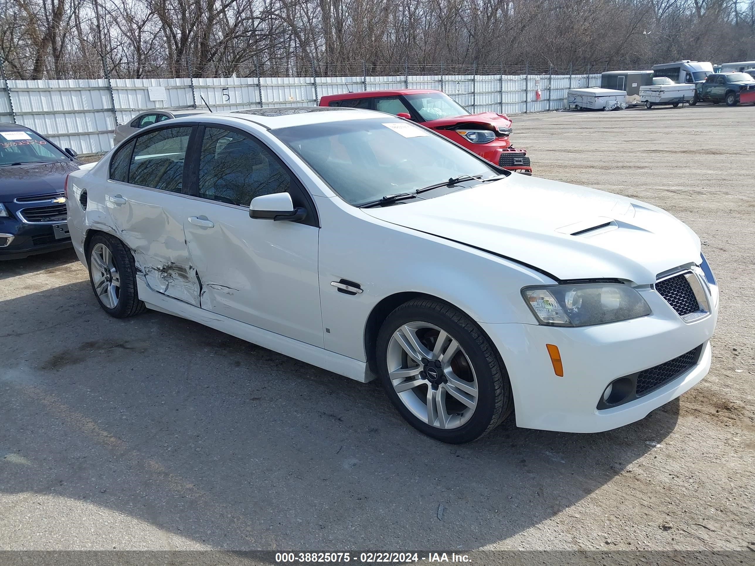 PONTIAC G8 2009 6g2er57729l179026