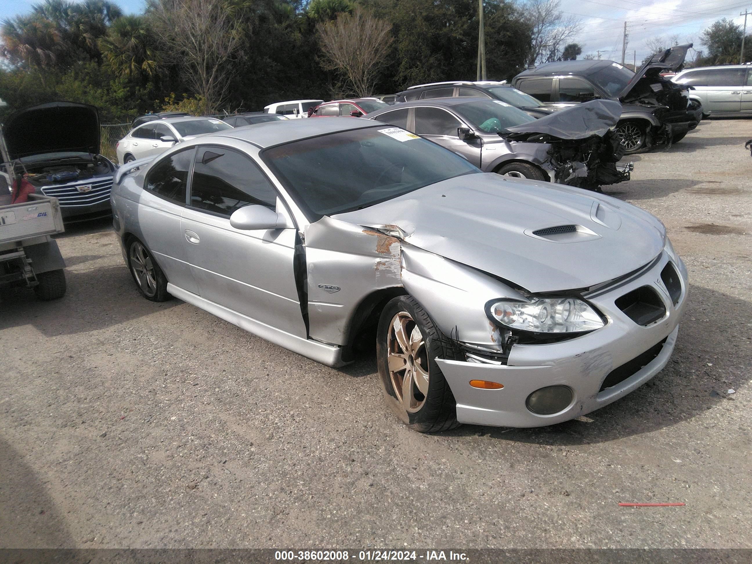 PONTIAC GTO 2005 6g2vx12u85l382007