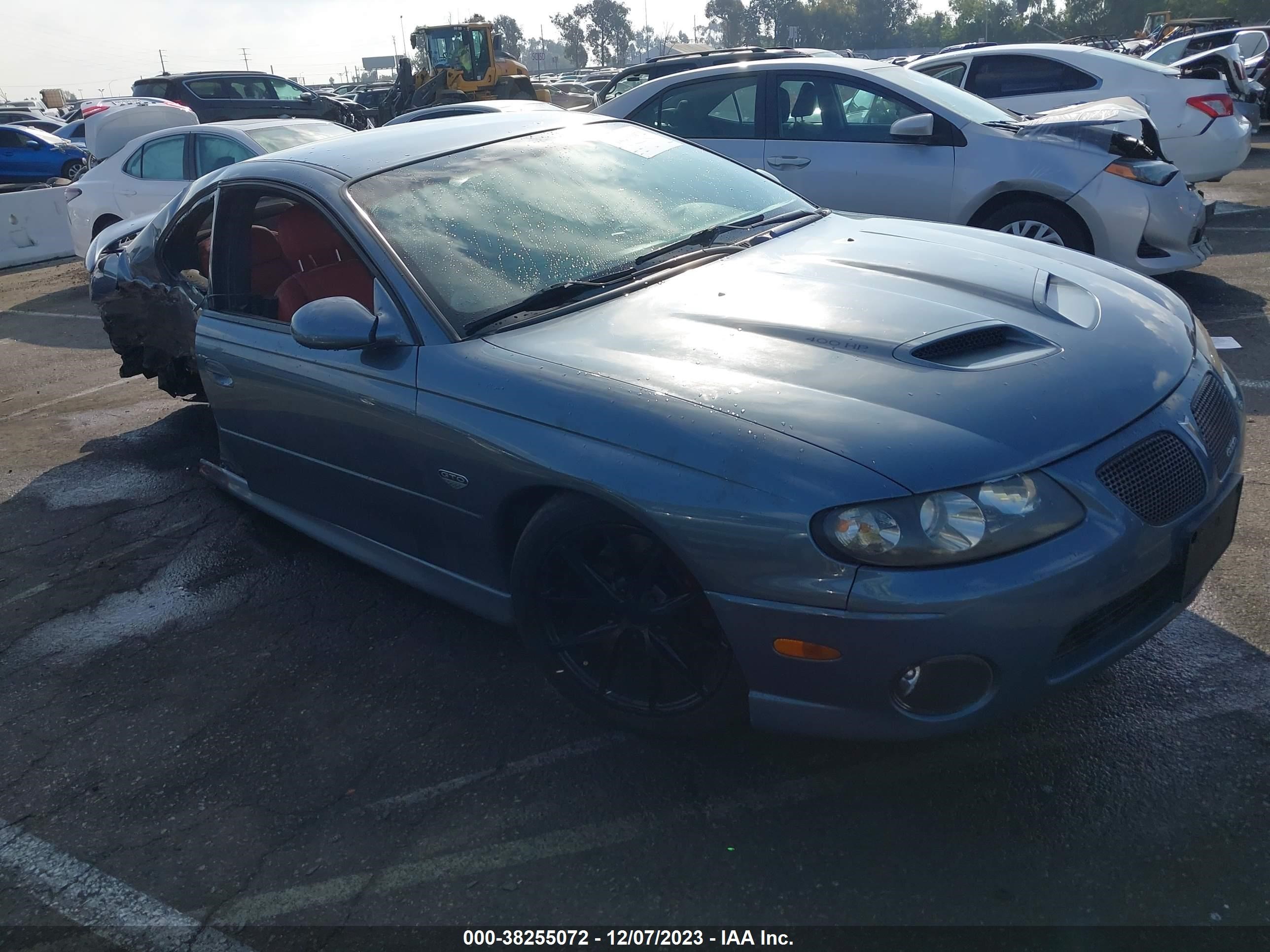 PONTIAC GTO 2005 6g2vx12u85l430654