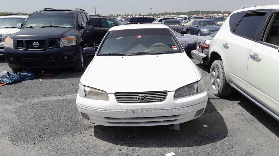 TOYOTA CAMRY 1998 6t153sk20wx347071