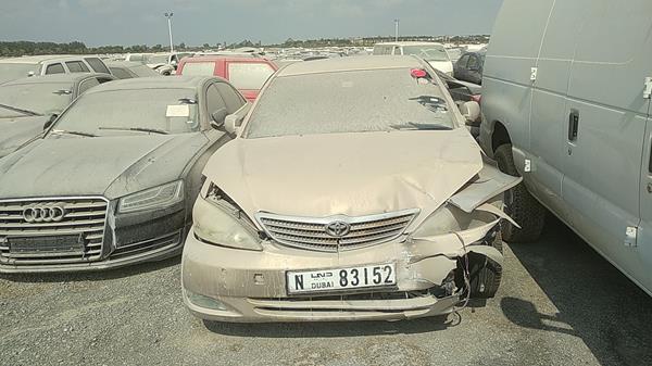 TOYOTA CAMRY 2004 6t1be32k14x448108