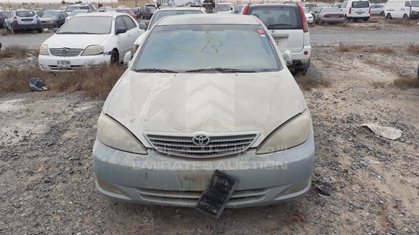 TOYOTA CAMRY 2003 6t1be32kx3x373696