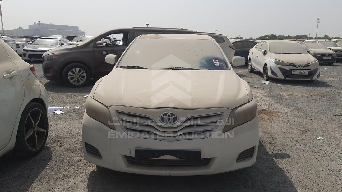 TOYOTA CAMRY 2011 6t1be42k2bx701925