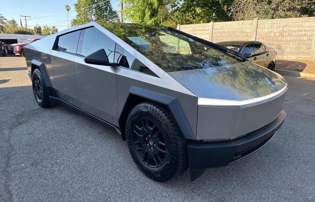 TESLA CYBERTRUCK 2024 7g2cehed1ra005516