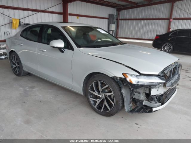 VOLVO S60 2020 7jr102fk8lg066432