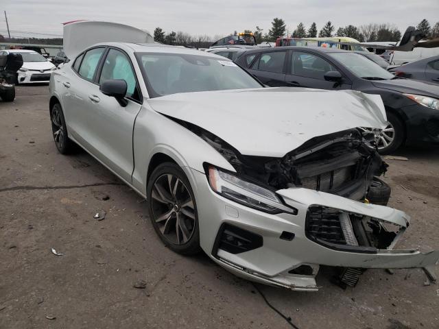 VOLVO NULL 2019 7jra22tm7kg007225