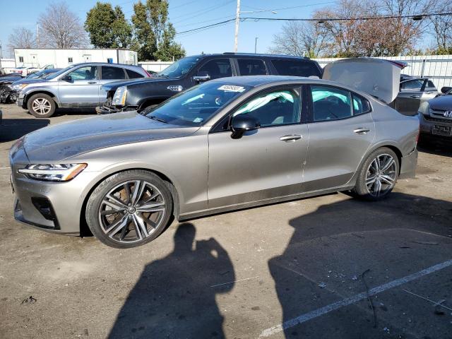 VOLVO S60 2019 7jra22tm9kg004942