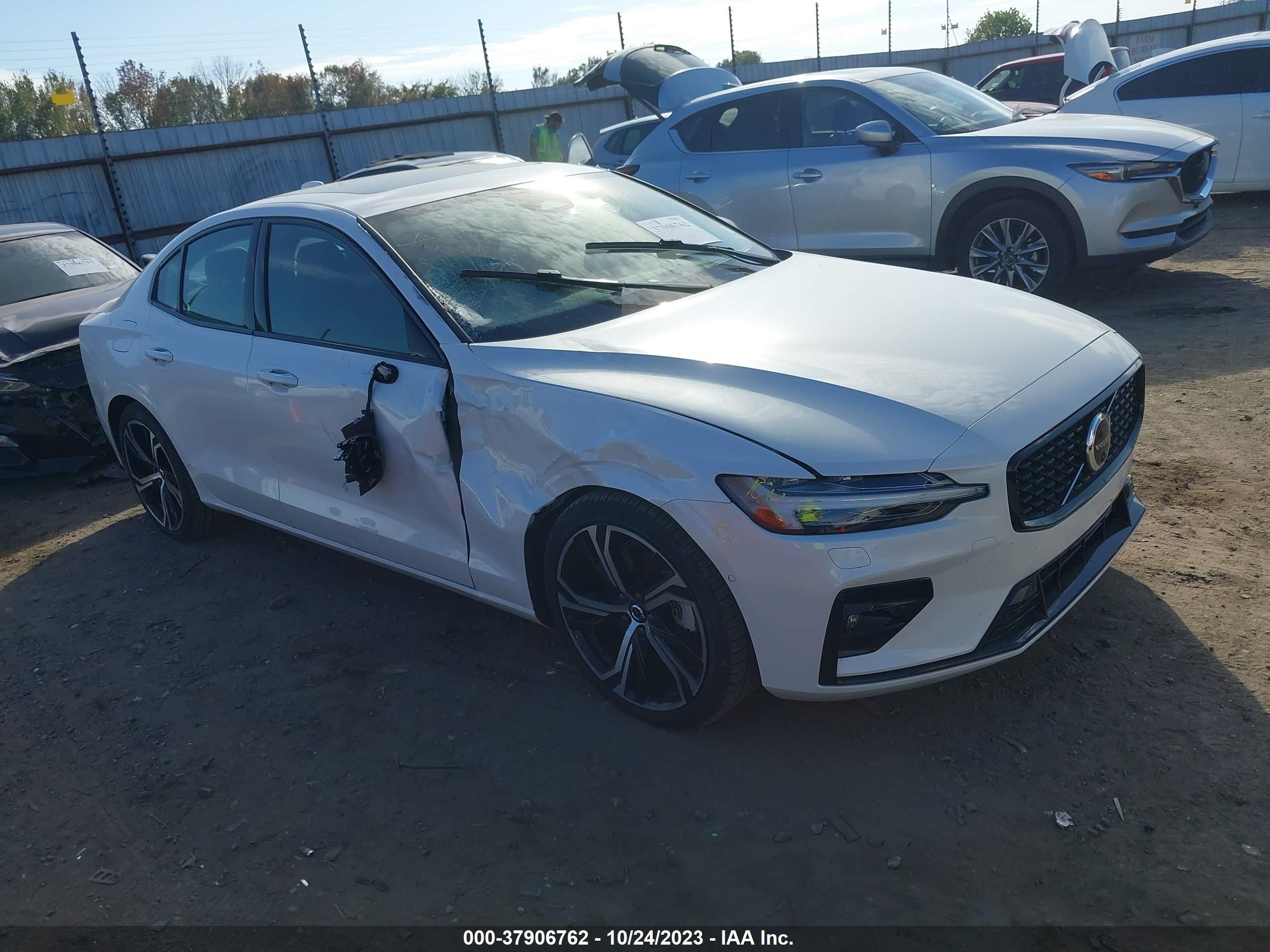 VOLVO S60 2024 7jrl12tlxrg281189