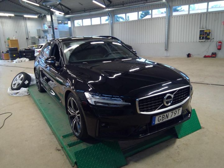 VOLVO S60 2019 7jrzs25vclg045593