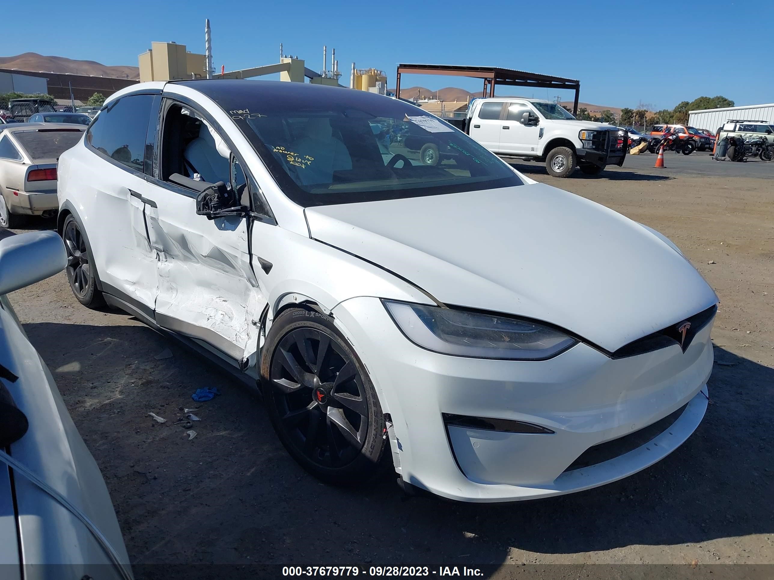 TESLA MODEL X 2023 7saxcae57pf377956