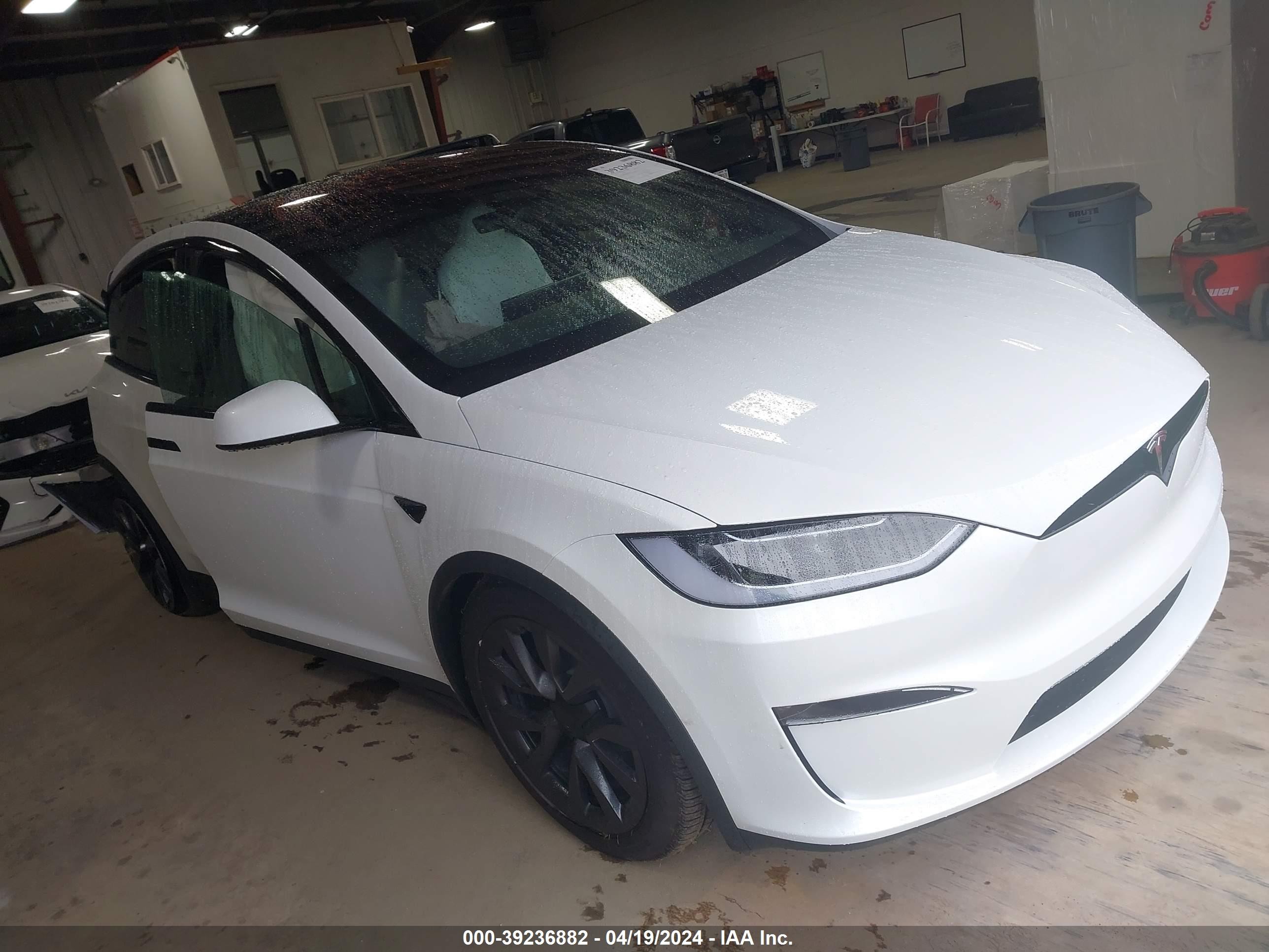 TESLA MODEL X 2024 7saxcae5xrf435299