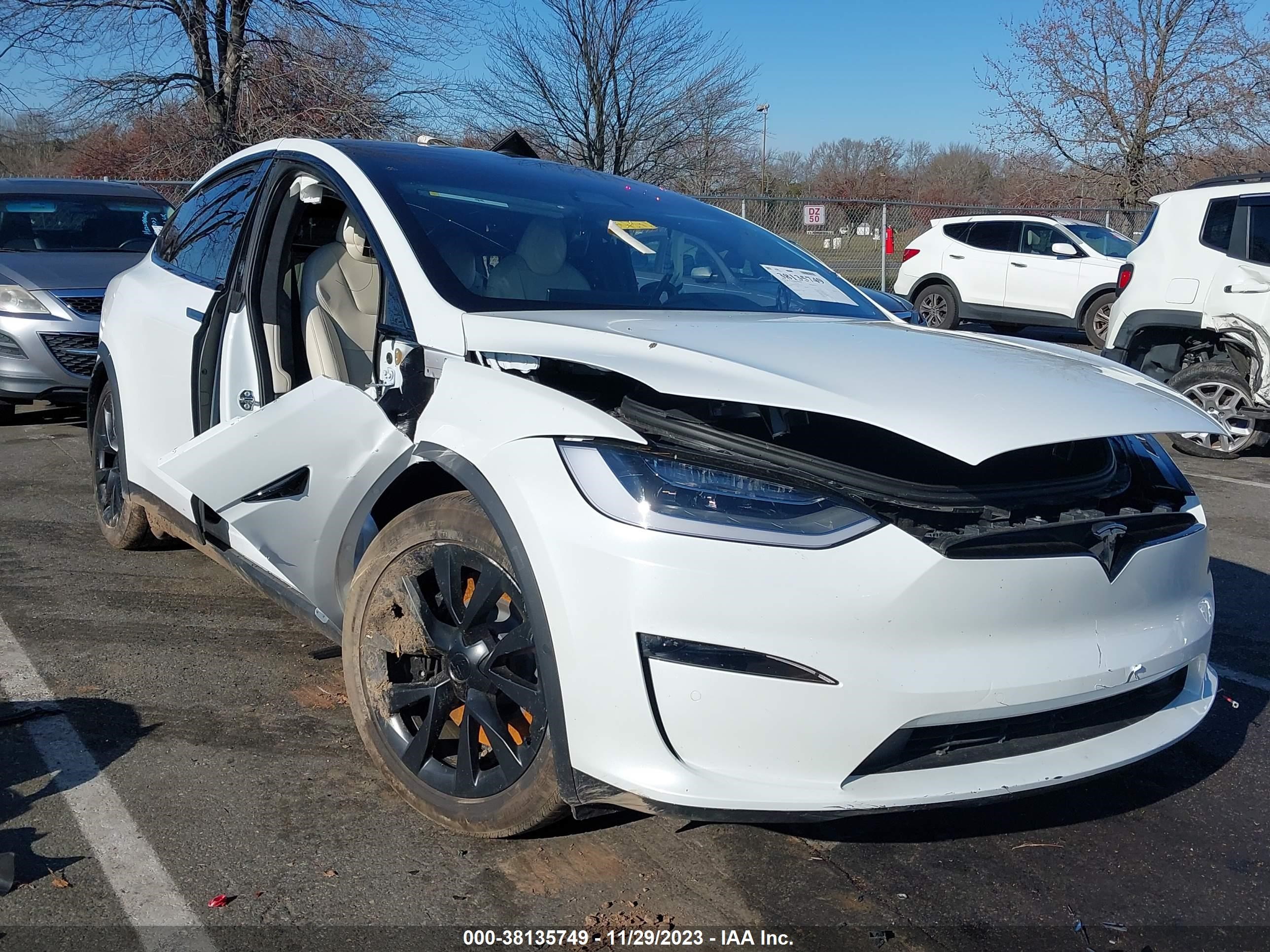 TESLA MODEL X 2022 7saxcde54nf337171