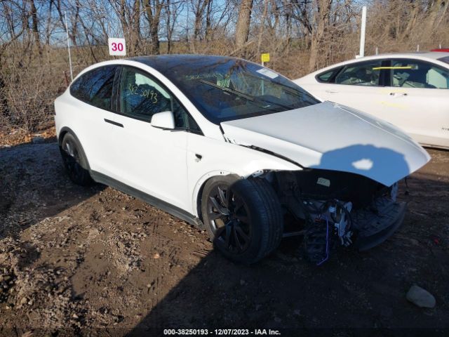 TESLA MODEL X 2022 7saxcde59nf340258