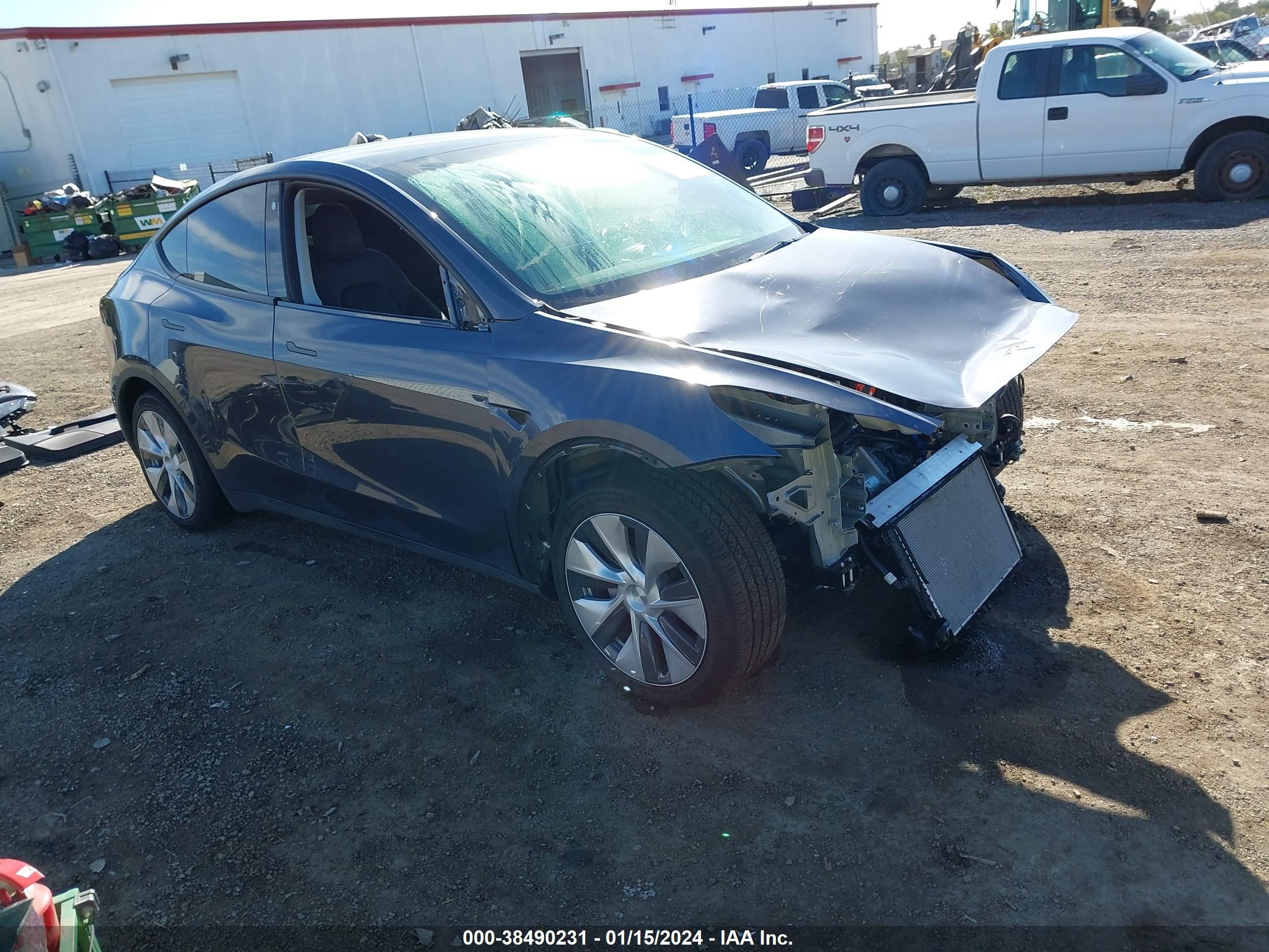 TESLA MODEL Y 2023 7saygaee0pf624503