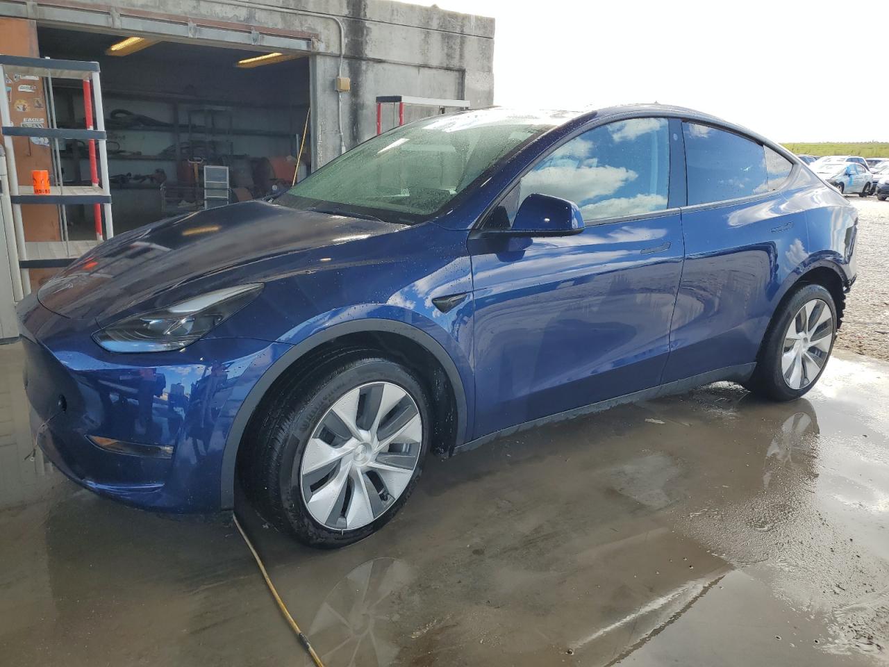 TESLA MODEL Y 2023 7saygaee2pf669815