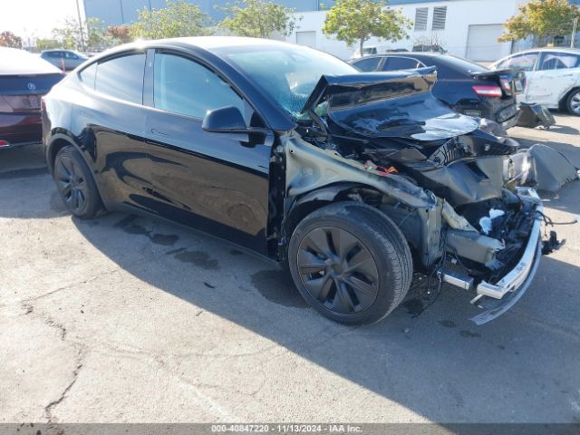 TESLA MODEL Y 2024 7saygaee4rf126078