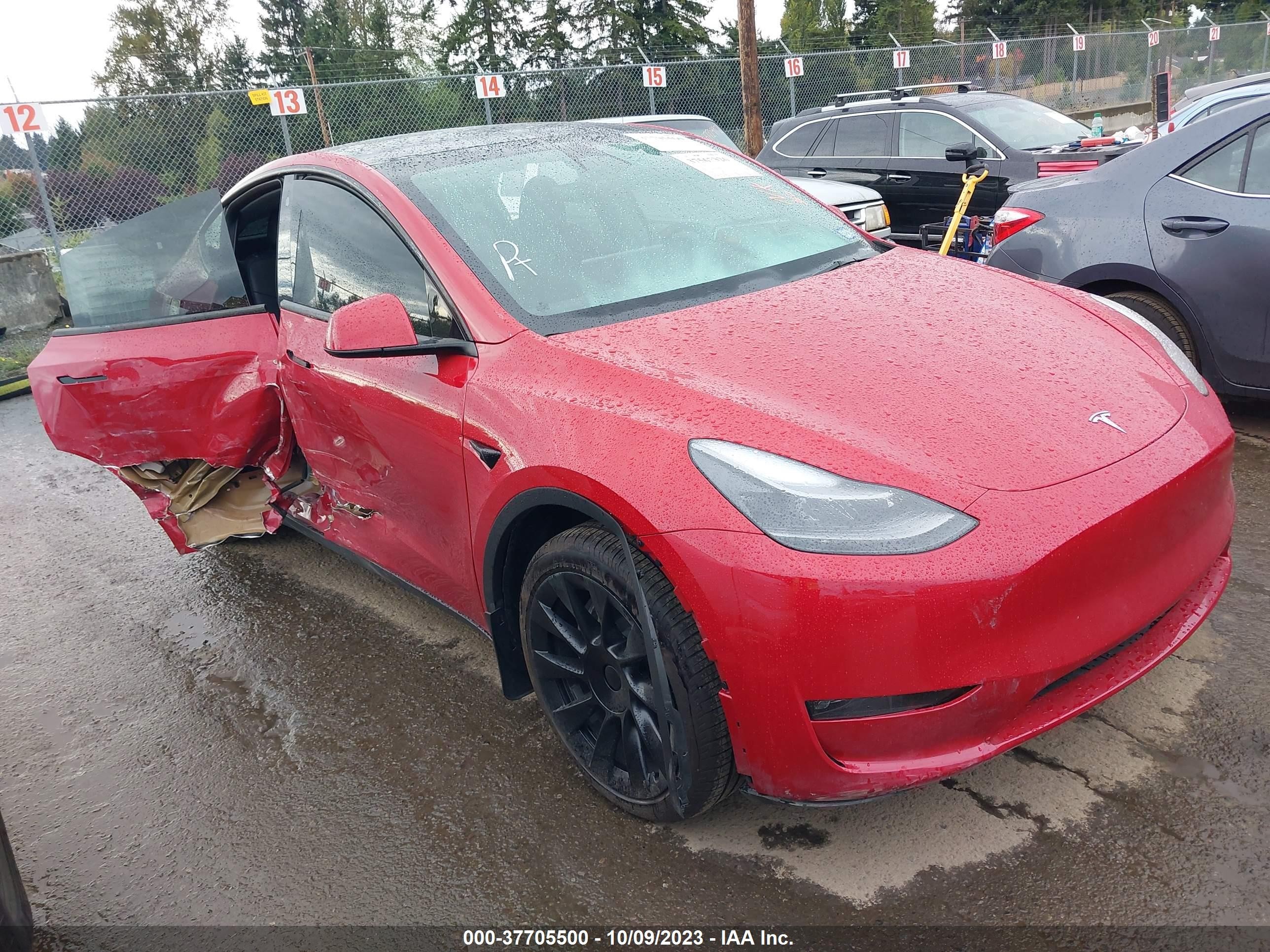 TESLA MODEL Y 2023 7saygaee5pf699455