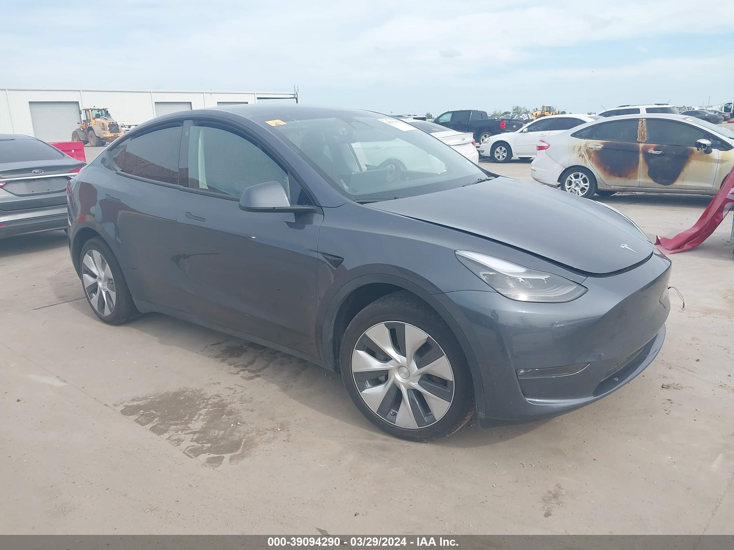 TESLA MODEL Y 2023 7saygaee7pf768825