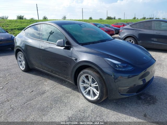 TESLA MODEL Y 2024 7saygded8rf091327