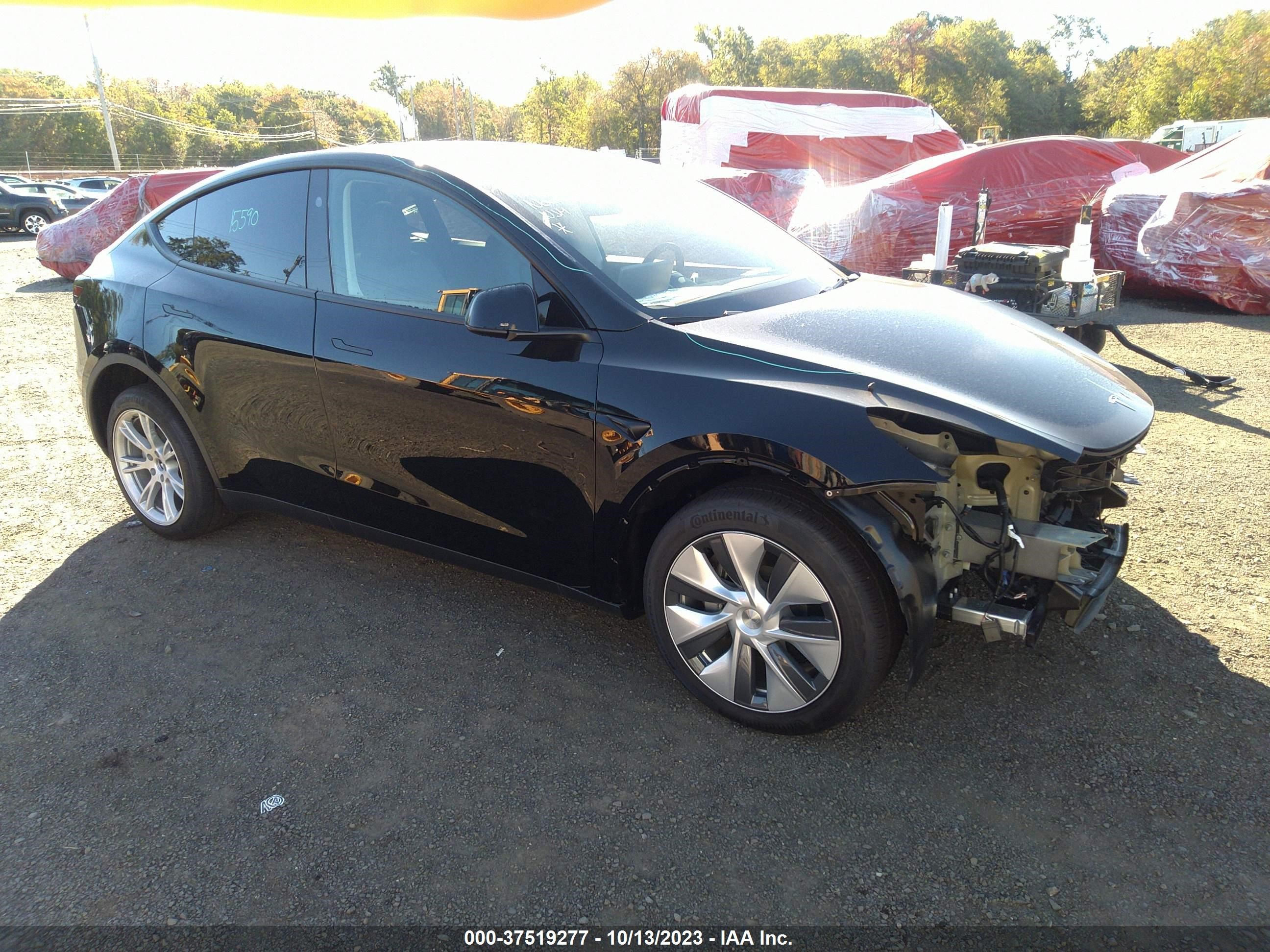 TESLA MODEL Y 2023 7saygdee0pf848758