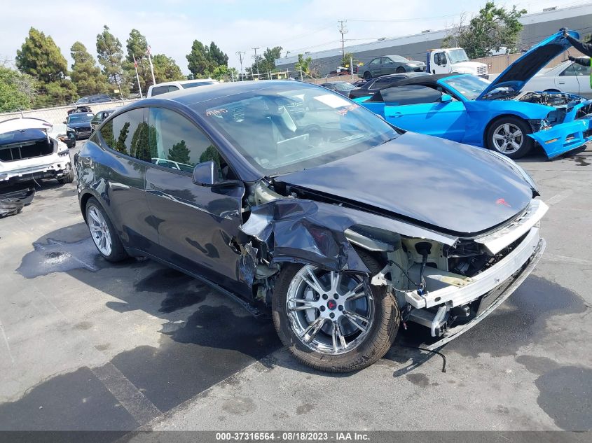 TESLA MODEL Y 2023 7saygdee1pf739371