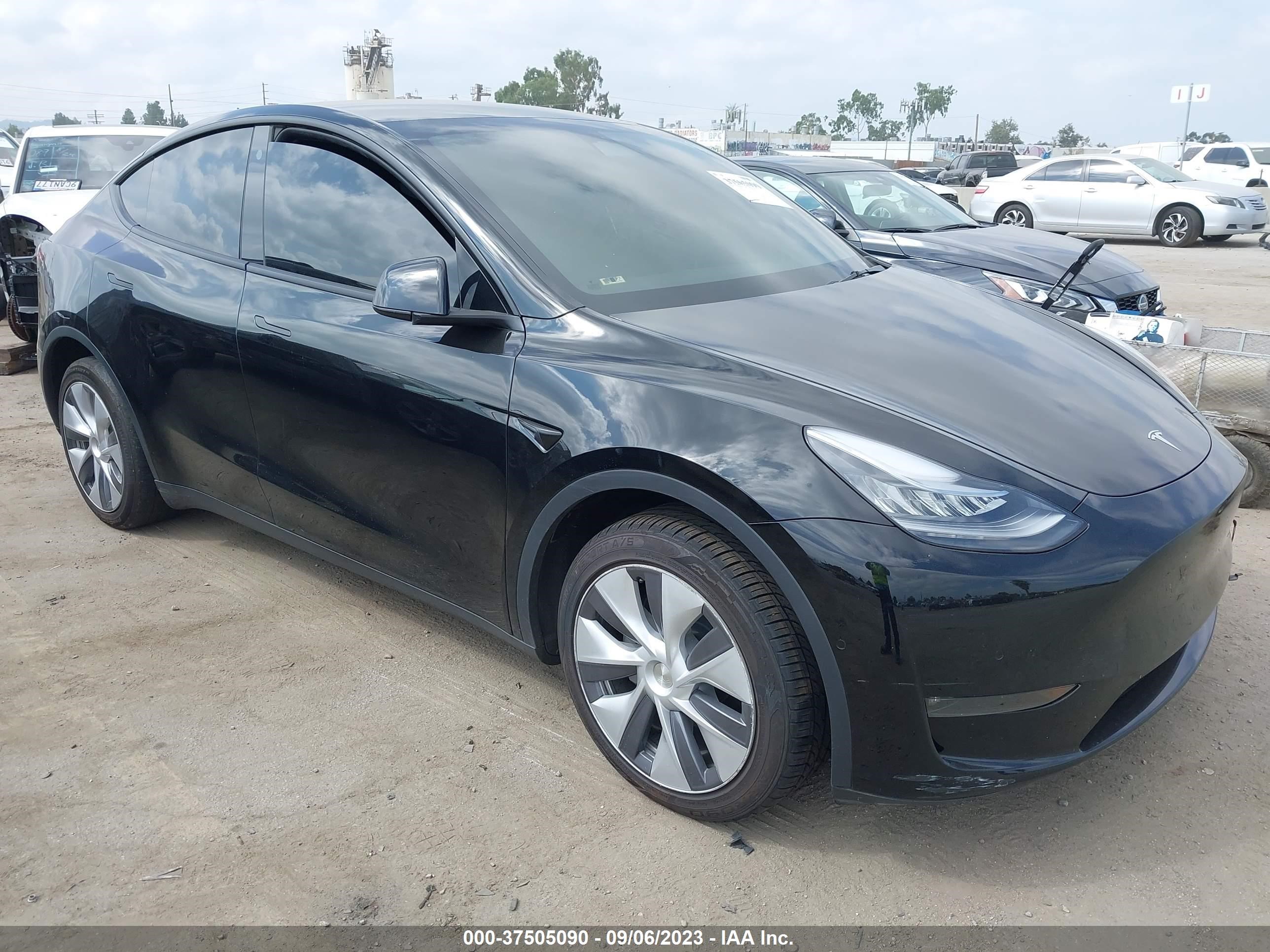 TESLA MODEL Y 2022 7saygdee2na019877