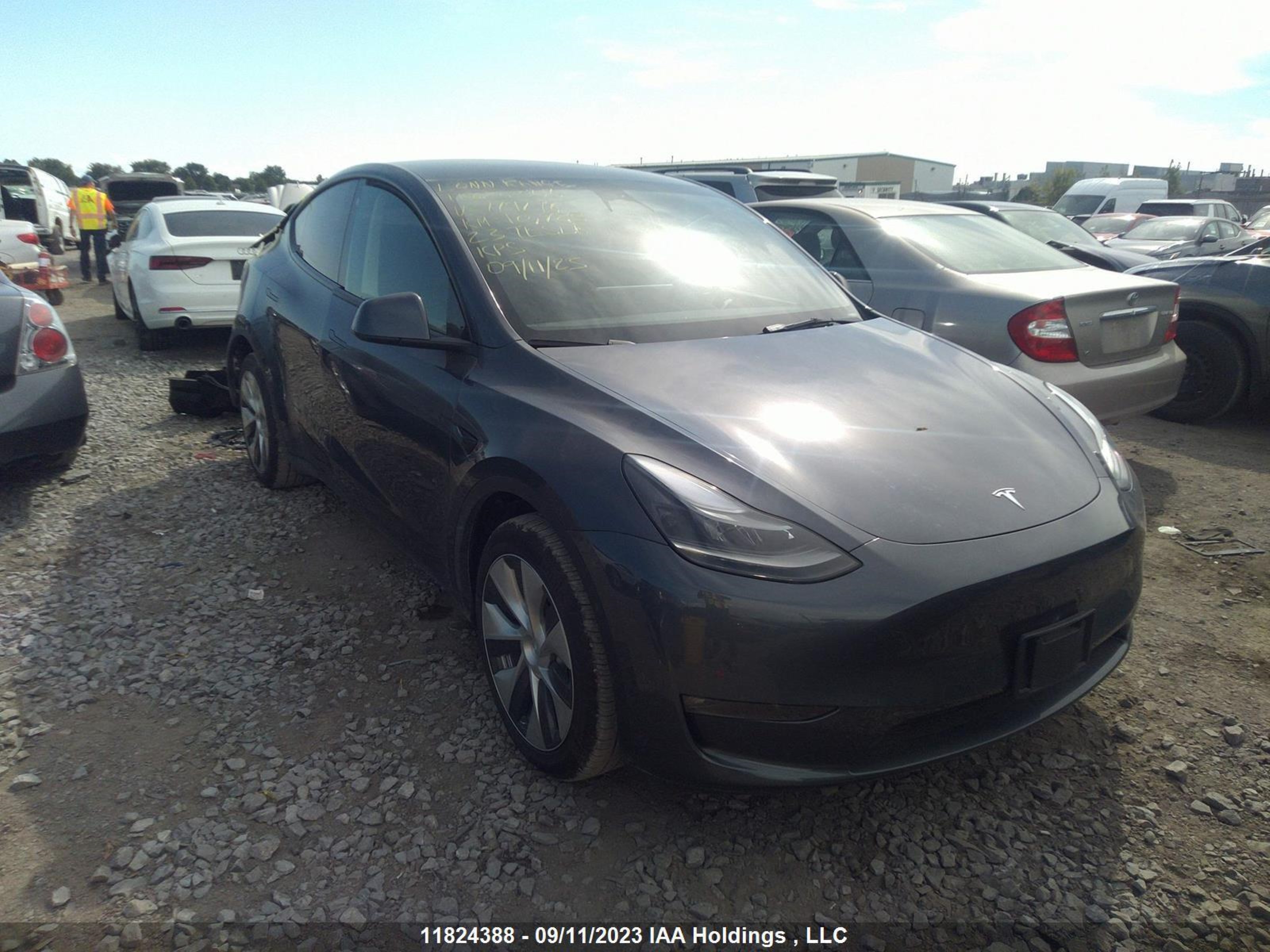 TESLA MODEL Y 2023 7saygdee2pf779278