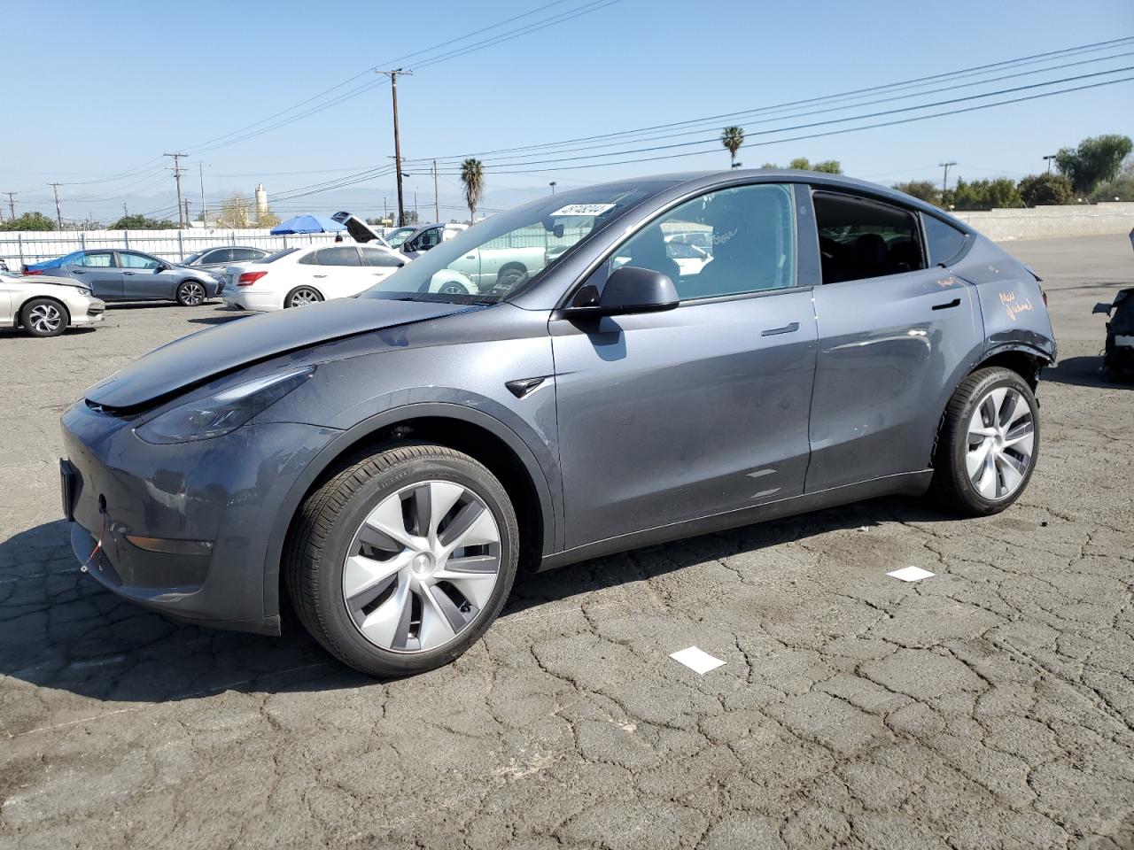 TESLA MODEL Y 2024 7saygdee2ra216828