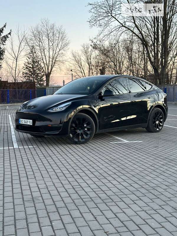 TESLA MODEL Y 2022 7saygdee3nf323514