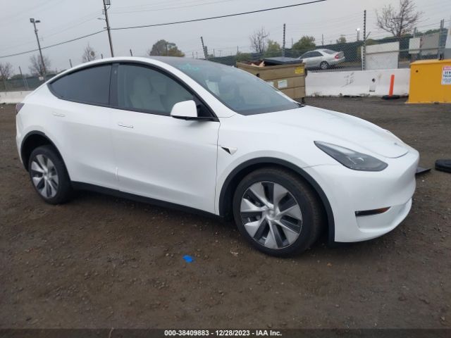 TESLA MODEL Y 2022 7saygdee5nf516165