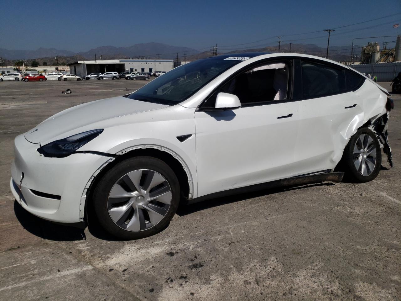 TESLA MODEL Y 2023 7saygdee5pa027541