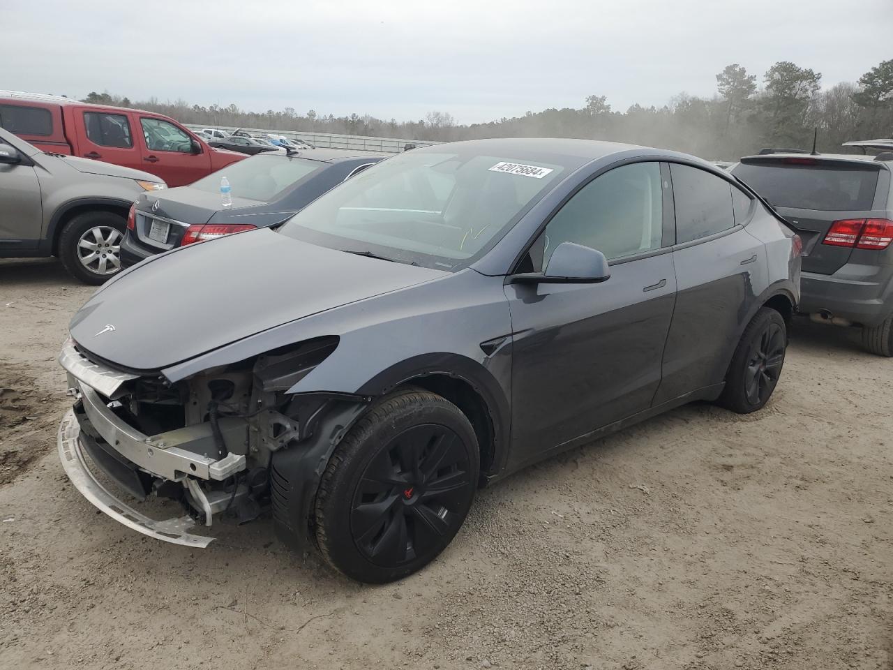 TESLA MODEL Y 2023 7saygdee5pf880184