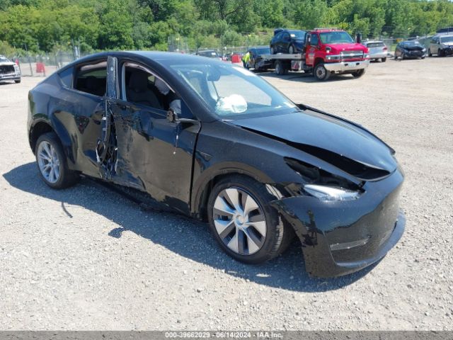 TESLA MODEL Y 2024 7saygdee5ra282449