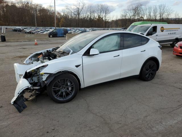 TESLA MODEL Y 2024 7saygdee5rf130688