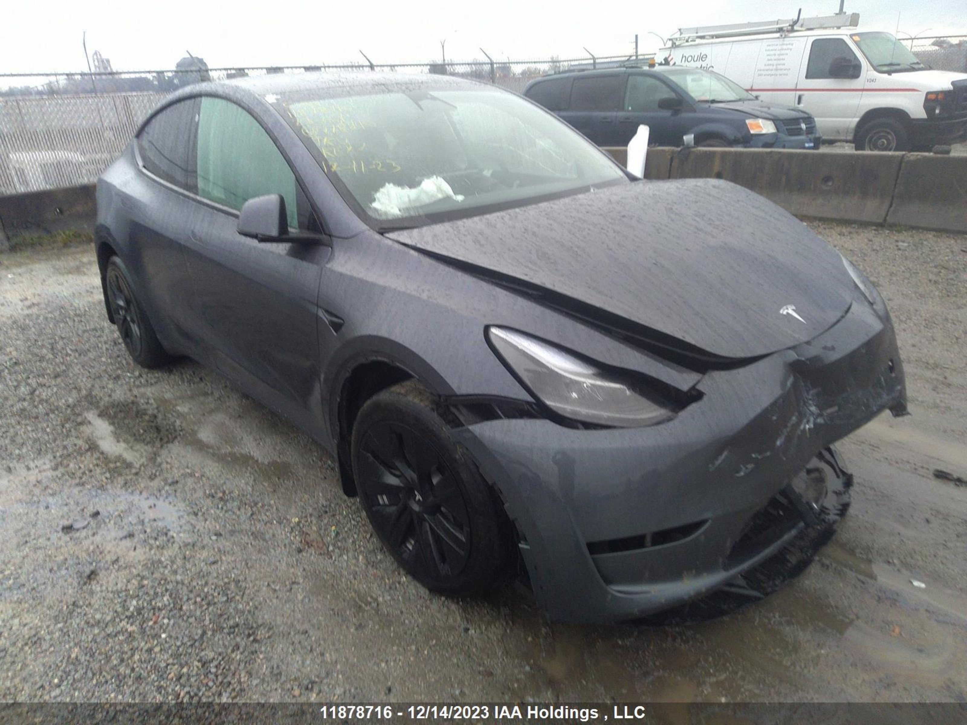 TESLA MODEL Y 2023 7saygdee7pf778210