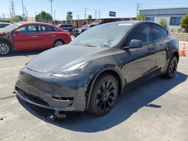 TESLA MODEL Y 2024 7saygdee7rf005692