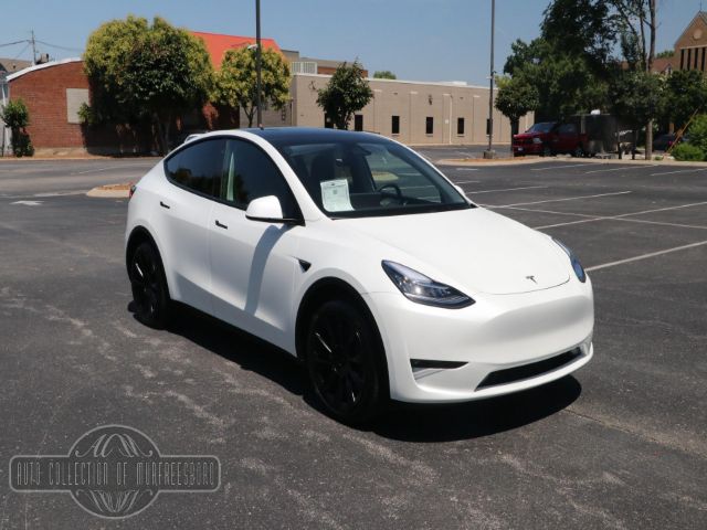 TESLA MODEL Y 2022 7saygdee8nf456673