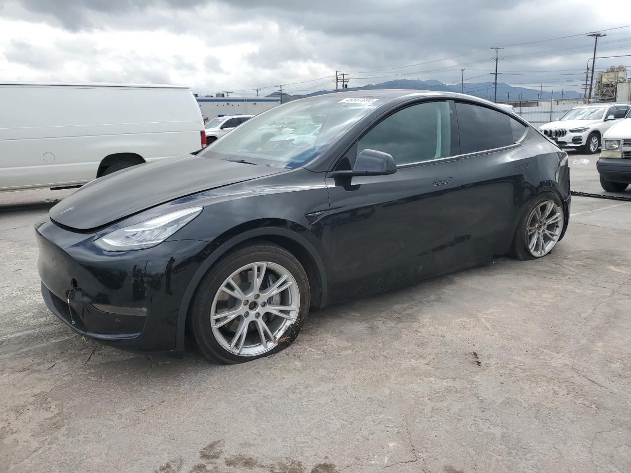 TESLA MODEL Y 2022 7saygdee9na021674